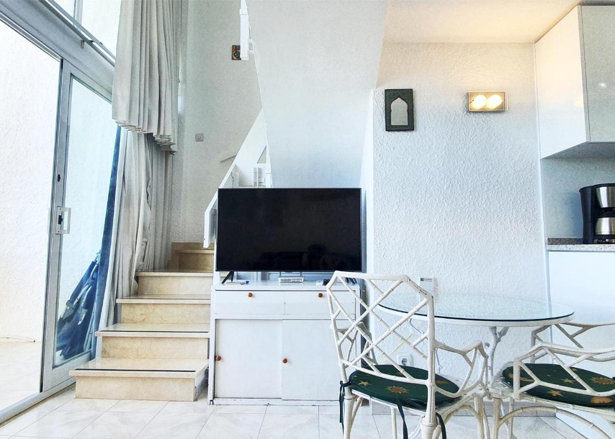 Skol 701. One Bedroom Duplex With Exceptional Sea Views. Marbella Kültér fotó
