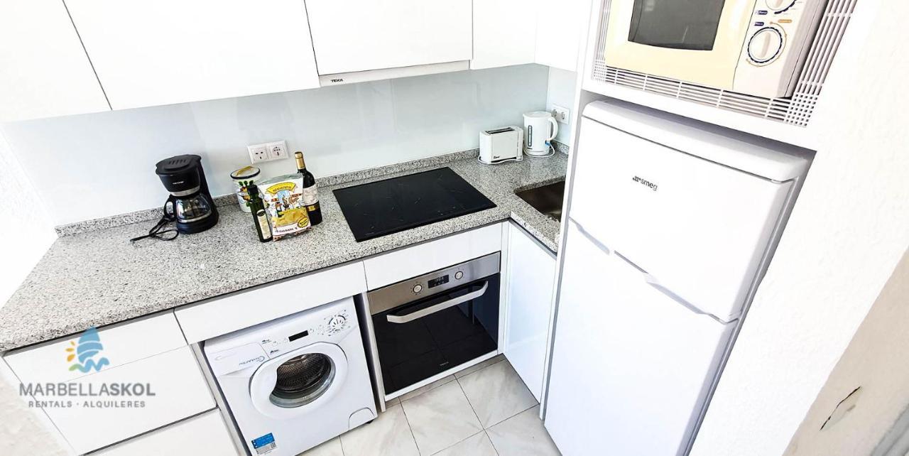 Skol 701. One Bedroom Duplex With Exceptional Sea Views. Marbella Kültér fotó
