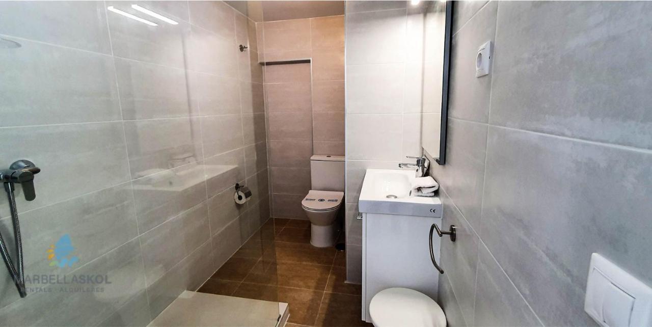 Skol 701. One Bedroom Duplex With Exceptional Sea Views. Marbella Kültér fotó